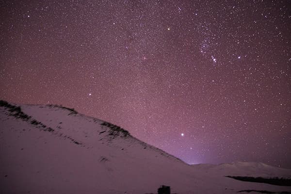 星空と静寂の中でのゲル宿泊